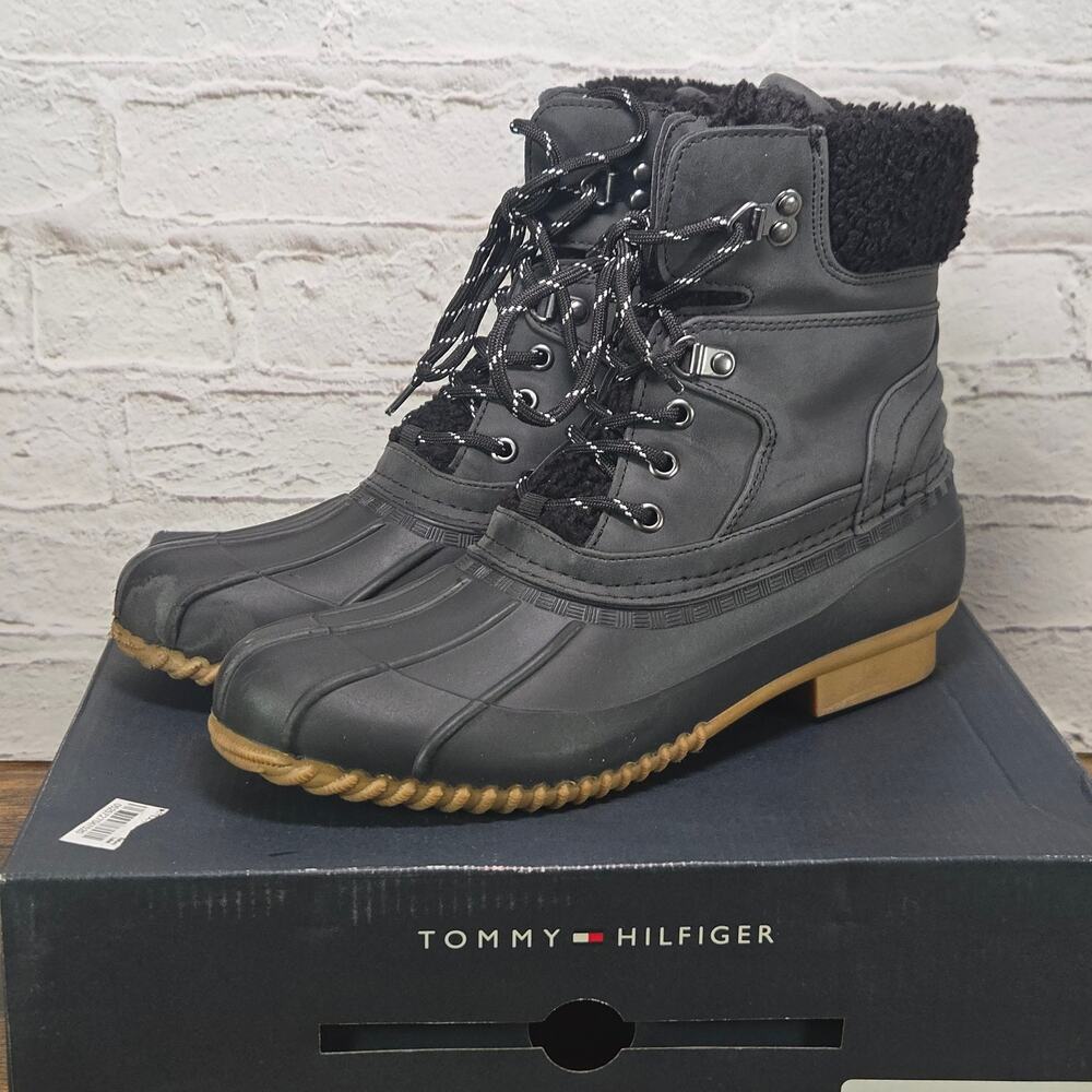 Tommy Hilfiger Rainah Black Duck Boots Women's 9M Lace Up With Box